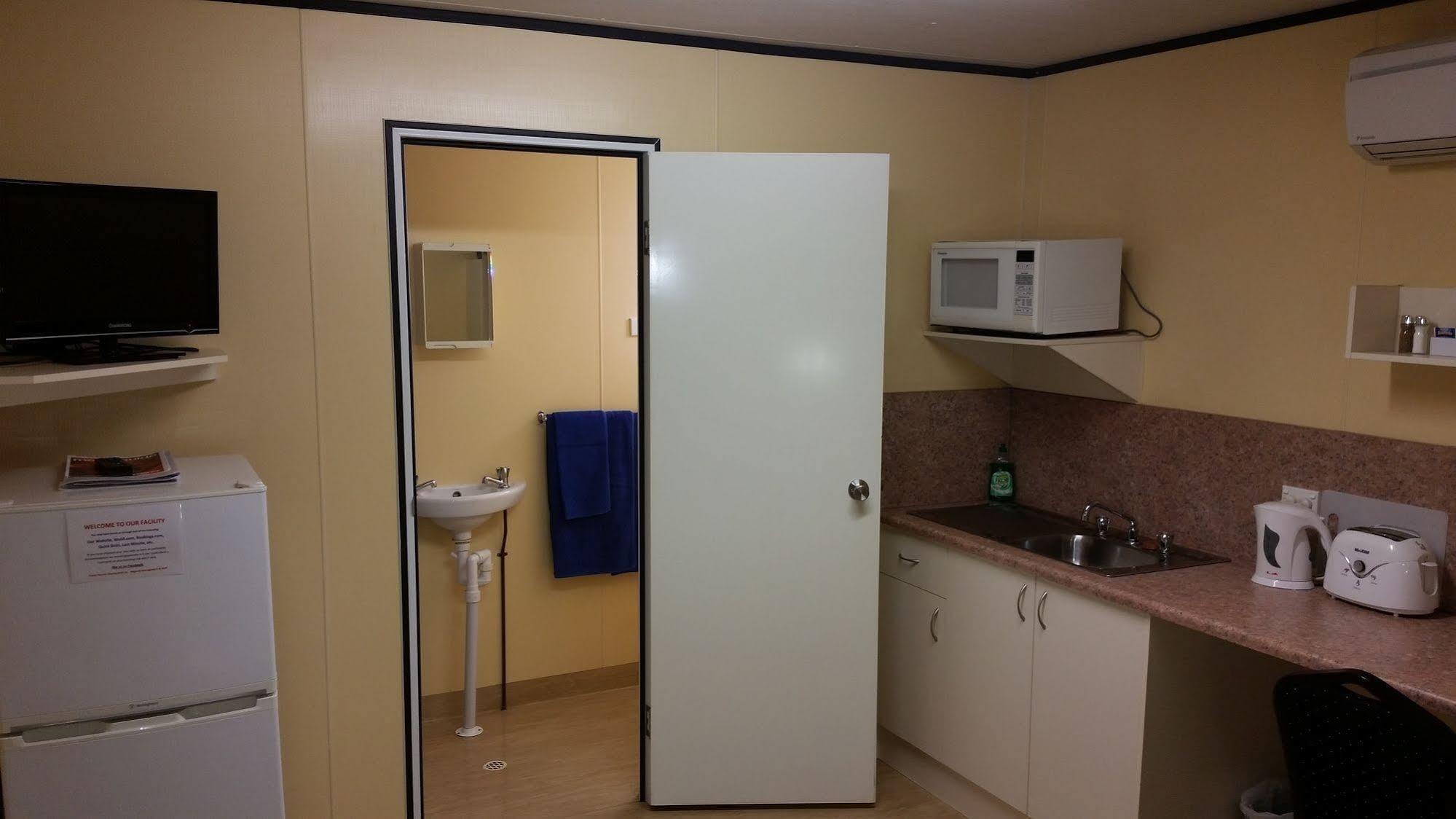 Leichhardt Accommodation Mount Isa Ngoại thất bức ảnh